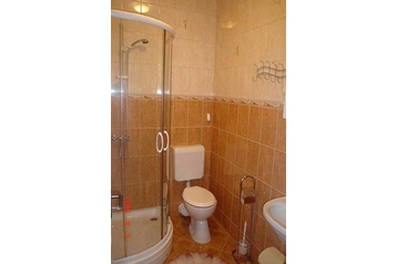 Vengrija Privát Harkány, Eksterjeras